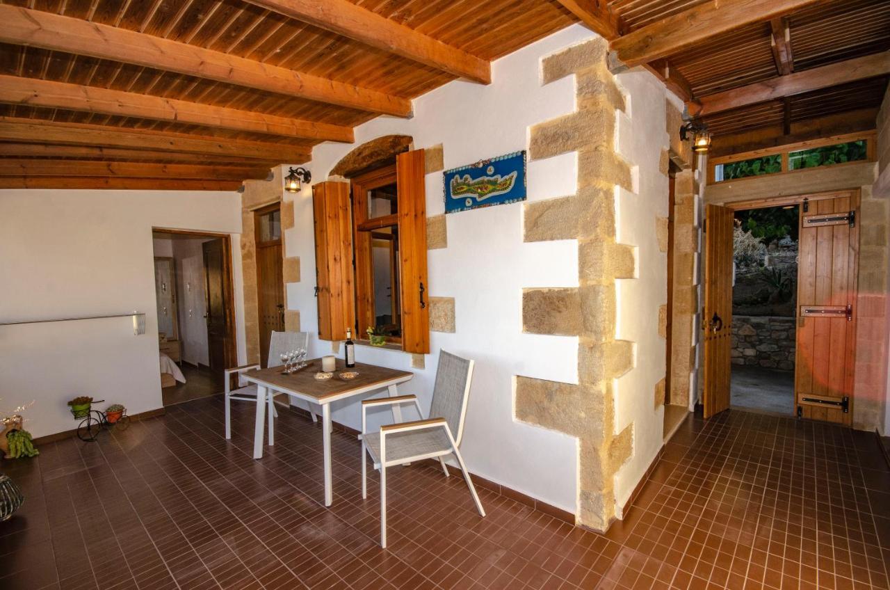 Villa Trouli Rokka House Kíssamos Exterior foto